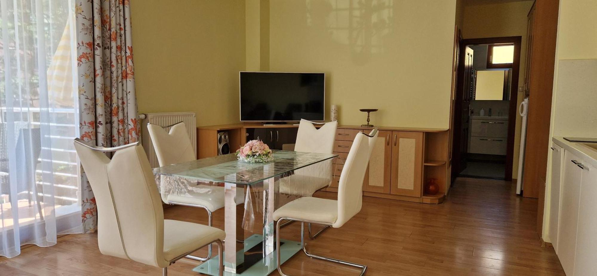 Siofoki Beach Apartman Екстер'єр фото